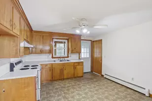 105-107 Salisbury St, Dracut, MA 01826 - Photo 6