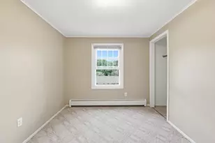 63 Miles St, Millbury, MA 01527 - Photo 28
