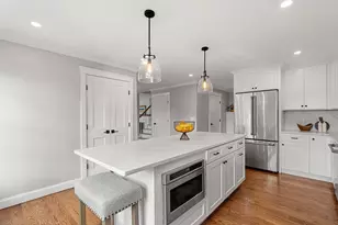 6 Monroe St, Amesbury, MA 01913 - Photo 16
