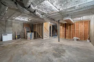 6 Monroe St, Amesbury, MA 01913 - Photo 20