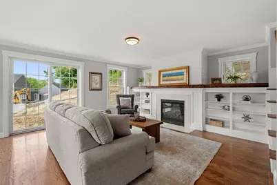 6 Monroe Street, Amesbury, MA 01913 - Photo 8