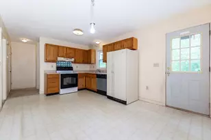 22 St Botolph St, Haverhill, MA 01832 - Photo 6