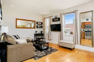 8 Garden Ct, Boston, MA 02113 - Photo 2