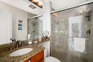 8 Garden Ct, Boston, MA 02113 - Photo 8