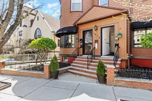 1426 Cambridge St, Cambridge, MA 02141 - Photo 14