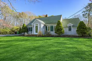 578 Huckins Neck Rd, Barnstable, MA 02632 - Photo 2