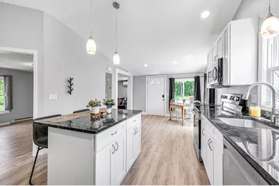 95 Summer Ave, Ludlow, MA 01056 - Photo 2