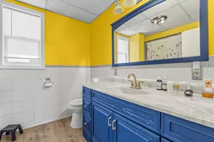 55 Salisbury St, New Bedford, MA 02744 - Photo 6