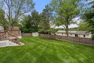 69 Summit Ave, Marlborough, MA 01752 - Photo 30