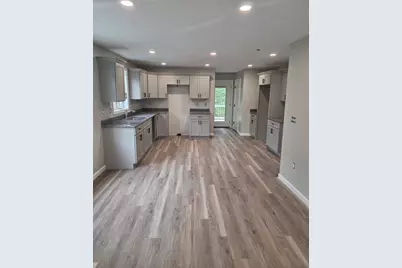 71 Pine St #A, Warren, MA 01083 - Photo 4