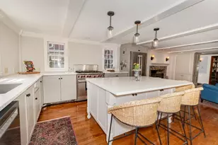 64 Prospect St, Newburyport, MA 01950 - Photo 2