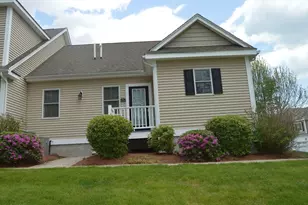 39 Meeting House Ln, Southborough, MA 01772 - Photo 2