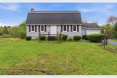 319 Whipple Rd, Tewksbury, MA 01876 - Photo 2
