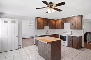 10 Barnes Ave, Salem, MA 01970 - Photo 10