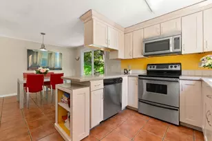 12 Wildwood Rd, Danvers, MA 01923 - Photo 10