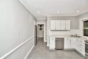 102 Radcliffe St, Boston, MA 02121 - Photo 12