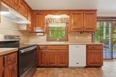 12 Irene Cir, Ashland, MA 01721 - Photo 16