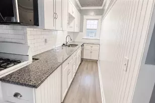121 Hope Ave, Worcester, MA 01603 - Photo 14