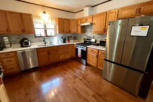111 Main St, Grafton, MA 01560 - Photo 6