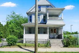 658 Union St, Springfield, MA 01109 - Photo 1