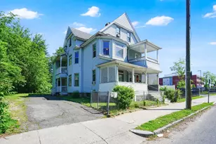 658 Union St, Springfield, MA 01109 - Photo 2