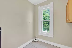 658 Union St, Springfield, MA 01109 - Photo 30