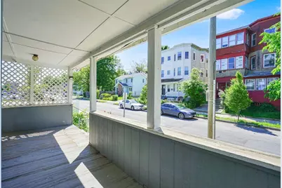 658 Union St, Springfield, MA 01109 - Photo 6