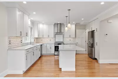 329 Warren, Waltham, MA 02453 - Photo 10