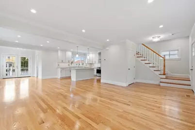 329 Warren, Waltham, MA 02453 - Photo 6