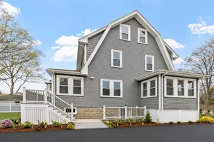 329 Warren, Waltham, MA 02453 - Photo 4