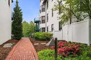227 Summit, Brookline, MA 02446 - Photo 28