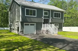 102 Wells Rd, Becket, MA 01223 - Photo 1