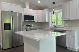 102 Wells Rd, Becket, MA 01223 - Photo 14