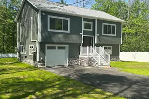 102 Wells Rd, Becket, MA 01223 - Photo 1