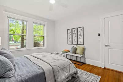 1734 Commonwealth Ave #4, Boston, MA 02135 - Photo 18