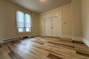 26 Hebron St, Springfield, MA 01107 - Photo 4