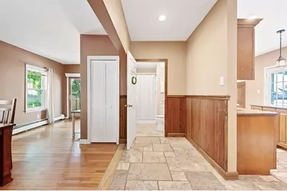 38 Gifford Dr, Worcester, MA 01606 - Photo 12