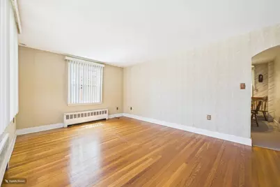 85 Second St, Pawtucket, RI 02861 - Photo 12