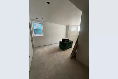 395 W 4th Street #1, Boston, MA 02127 - Photo 16
