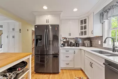 4 Weatherbee Rd, Shirley, MA 01464 - Photo 12