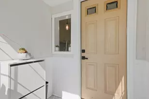 31 Houghton St, Woburn, MA 01801 - Photo 4