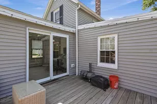 31 Houghton St, Woburn, MA 01801 - Photo 32
