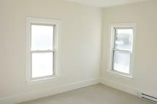 18 Sutherland St, Lowell, MA 01850 - Photo 24