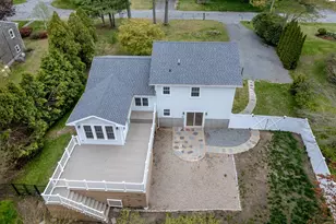 10 Knollwood Dr, Mattapoisett, MA 02739 - Photo 32