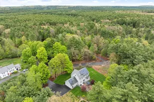 82 Lawrence St, Pepperell, MA 01463 - Photo 2