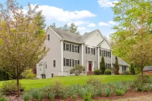 82 Lawrence St, Pepperell, MA 01463 - Photo 2