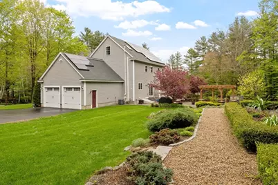 82 Lawrence Street, Pepperell, MA 01463 - Photo 6