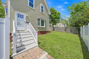 17 Forest Ave, Plymouth, MA 02360 - Photo 4