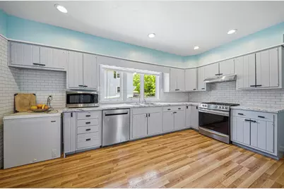 17 Forest Ave, Plymouth, MA 02360 - Photo 10
