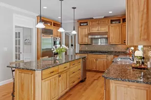 14 Oak St, Hopkinton, MA 01748 - Photo 12